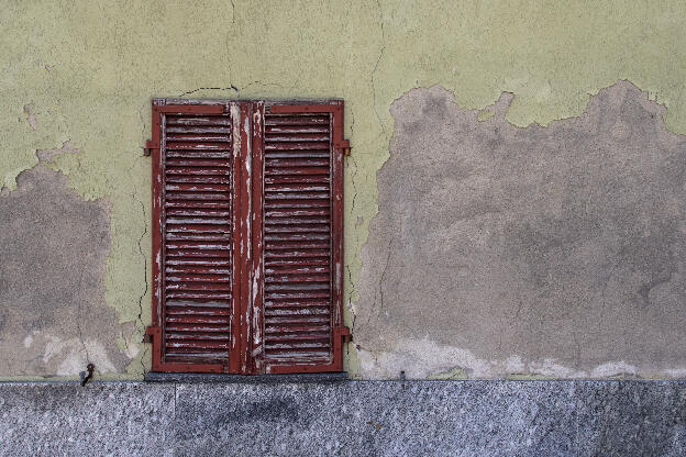 closed window